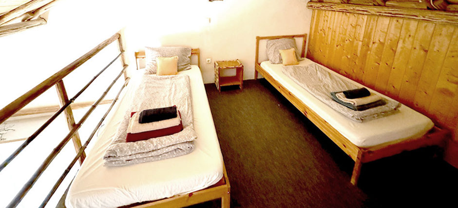 La_Casa_Shambala_SB_Triple_Room_Monchique-(1)