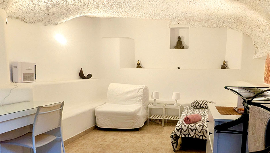 La_Casa_Shambala_Private_Cave_Private_5