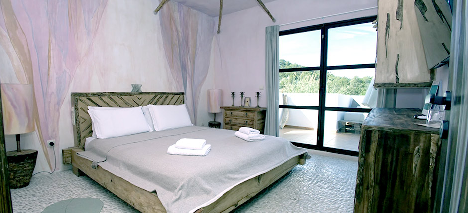 La_Casa_Shambala_Ibiza_Queen_Room_Balcony_3