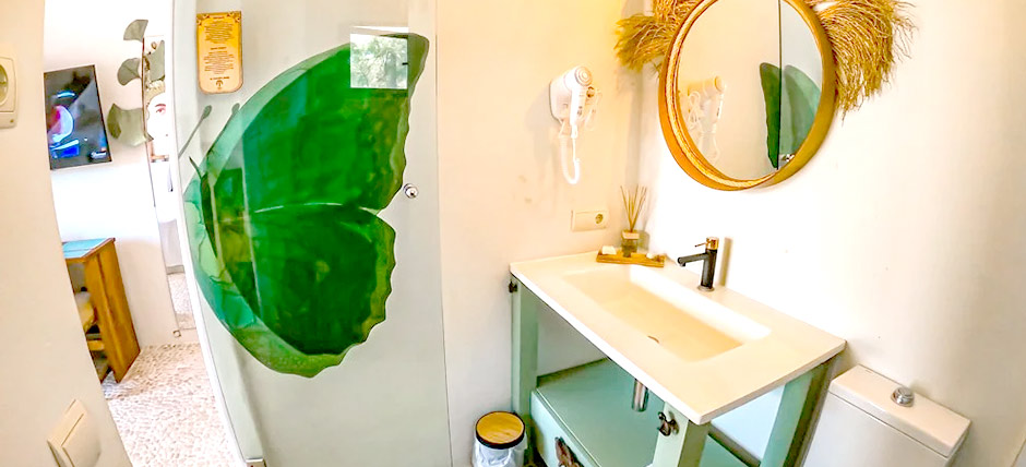 La_Casa_Shambala_Ibiza_Shared_Twin_Room_Terrace_1