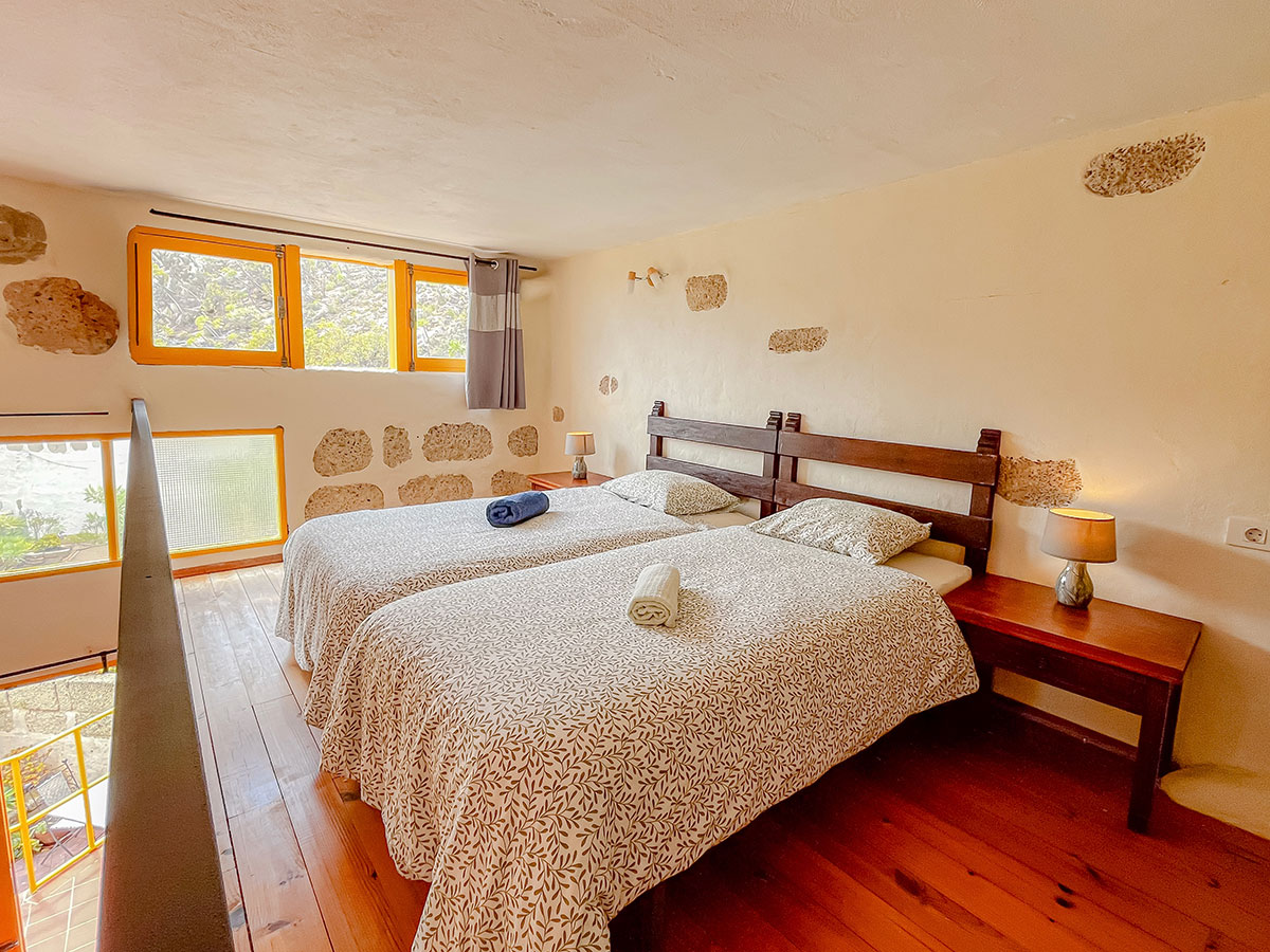 Beds-La-Finca-Rooms