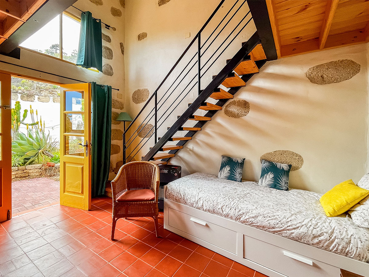 Entrance-La-Finca-Rooms